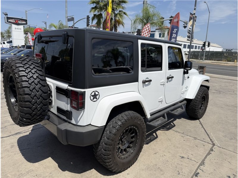 Used 2015 Jeep Wrangler Unlimited Sport AWD/4WD image 15