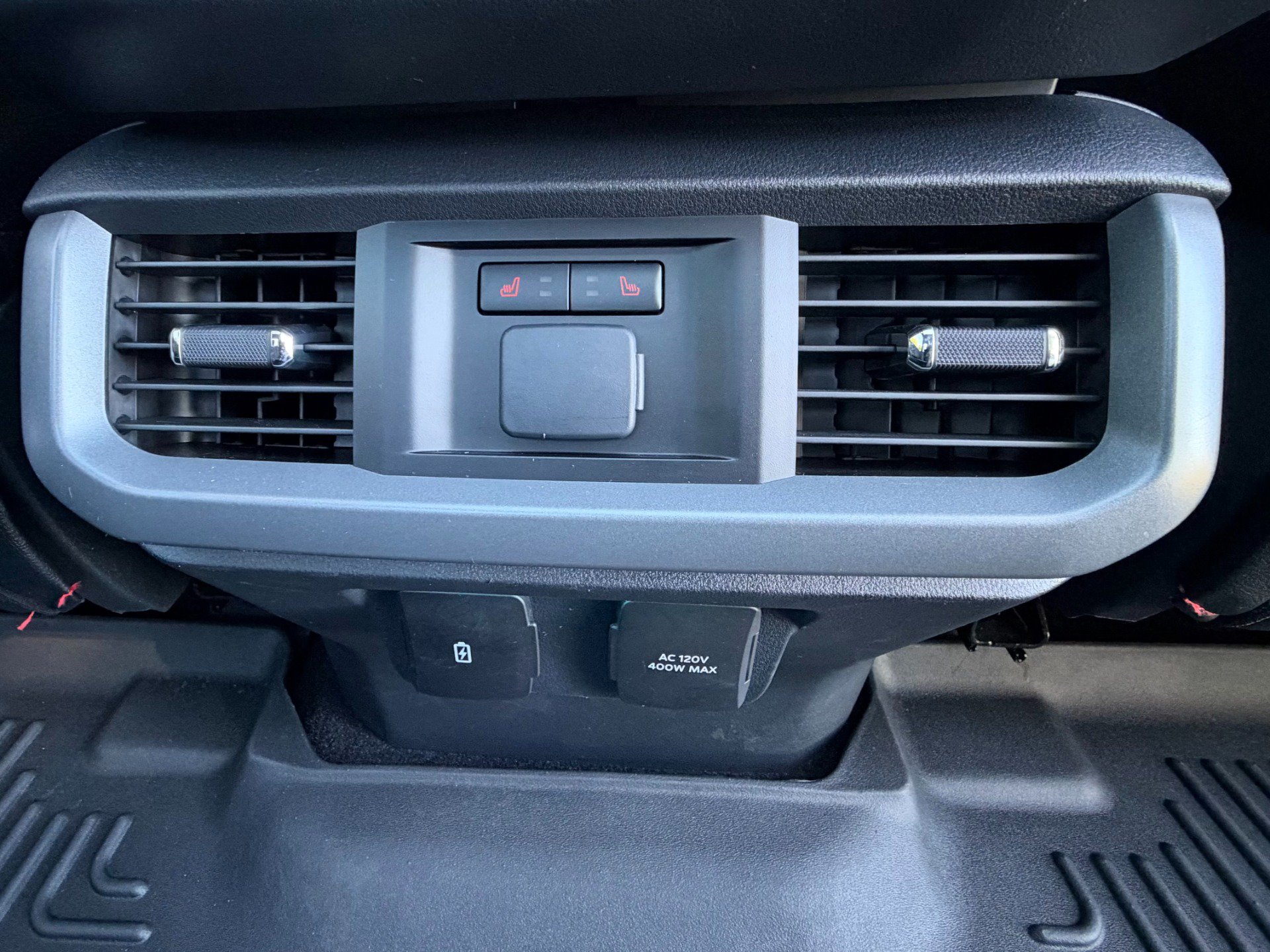 Used 2023 Ford F150 Lariat w/ Equipment Group 502A High AWD/4WD image 44