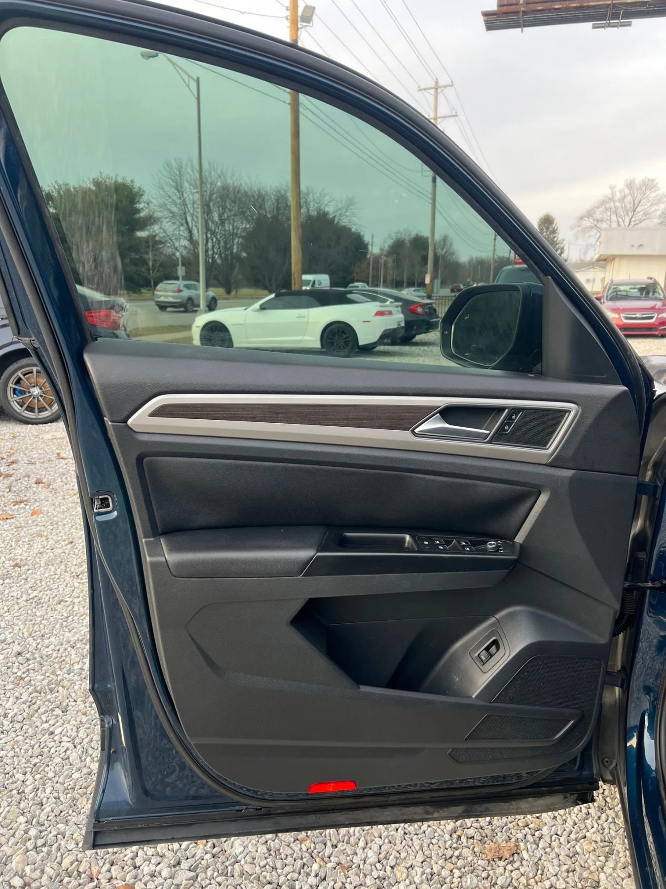 Used 2019 Volkswagen Atlas SE image 11