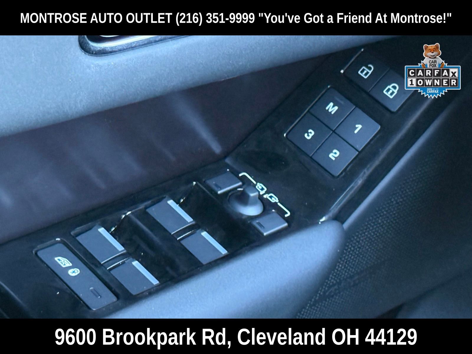 Used 2026 Land Rover Range Rover Velar Dynamic SE image 31