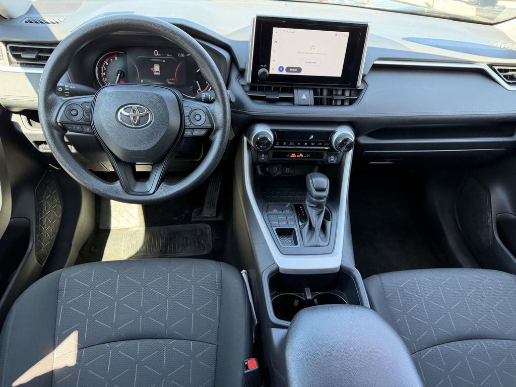 Used 2024 Toyota RAV4 XLE AWD/4WD image 14