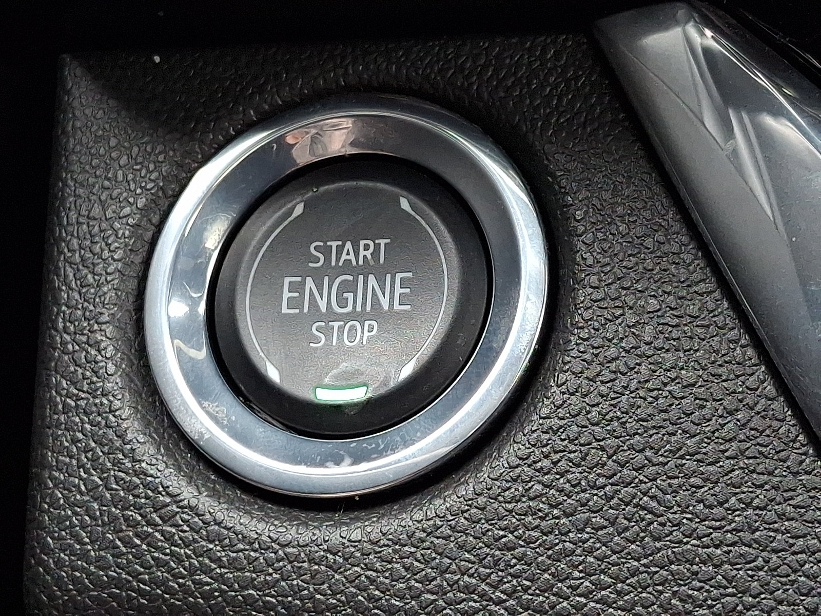 Certified 2024 Buick Envista Sport Touring w/ Convenience I Package FWD image 25