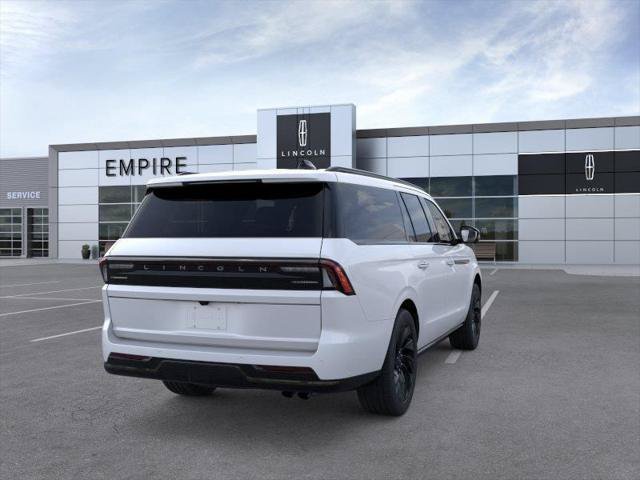 New 2026 Lincoln Navigator L Reserve w/ Jet Appearance Package AWD/4WD image 8