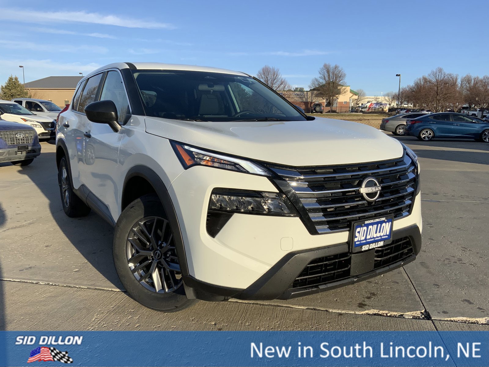 New 2026 Nissan Rogue S image 2