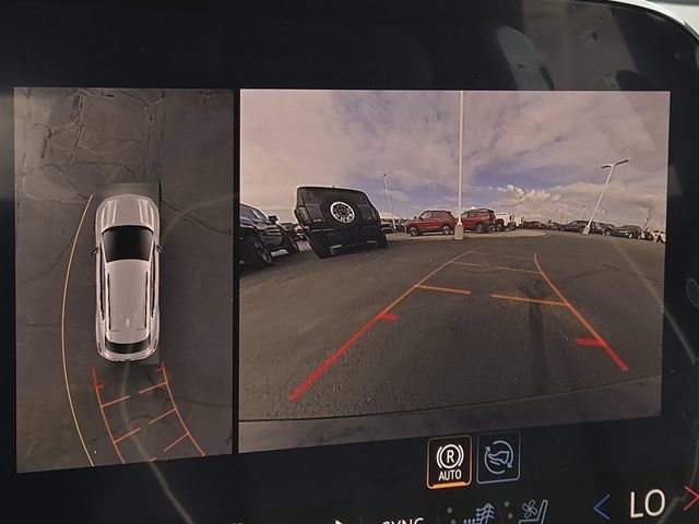 New 2026 Chevrolet Equinox EV LT w/ Convenience Package II image 3