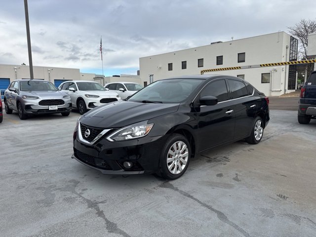 Used 2018 Nissan Sentra S image 2