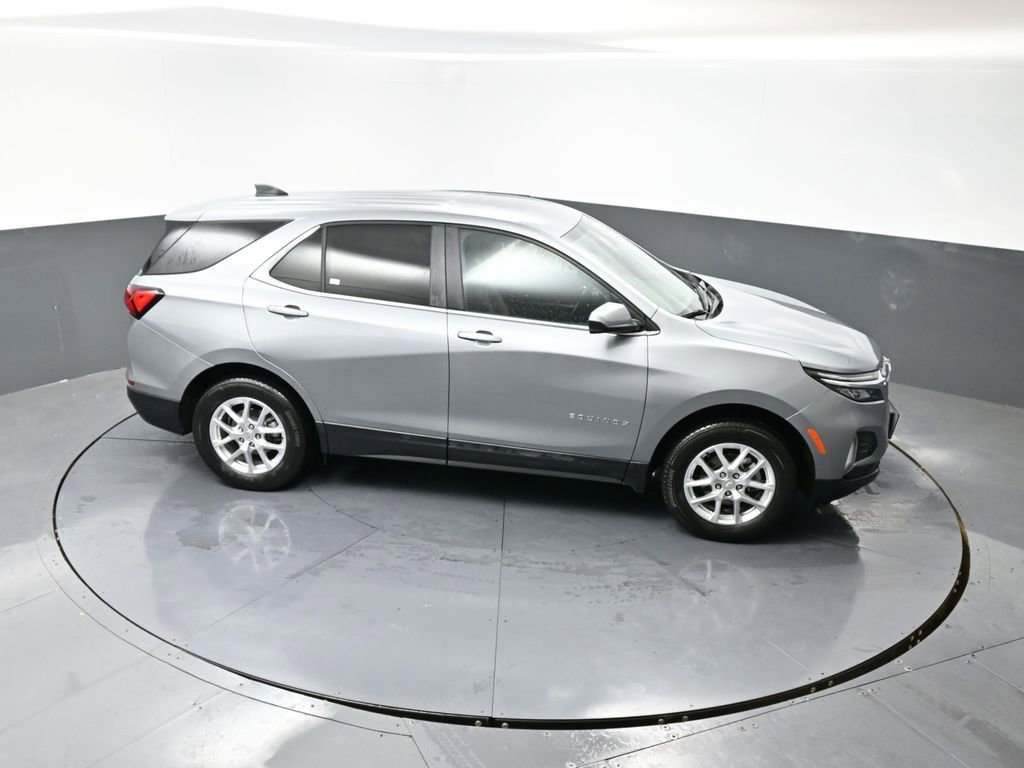 Used 2024 Chevrolet Equinox LT image 44
