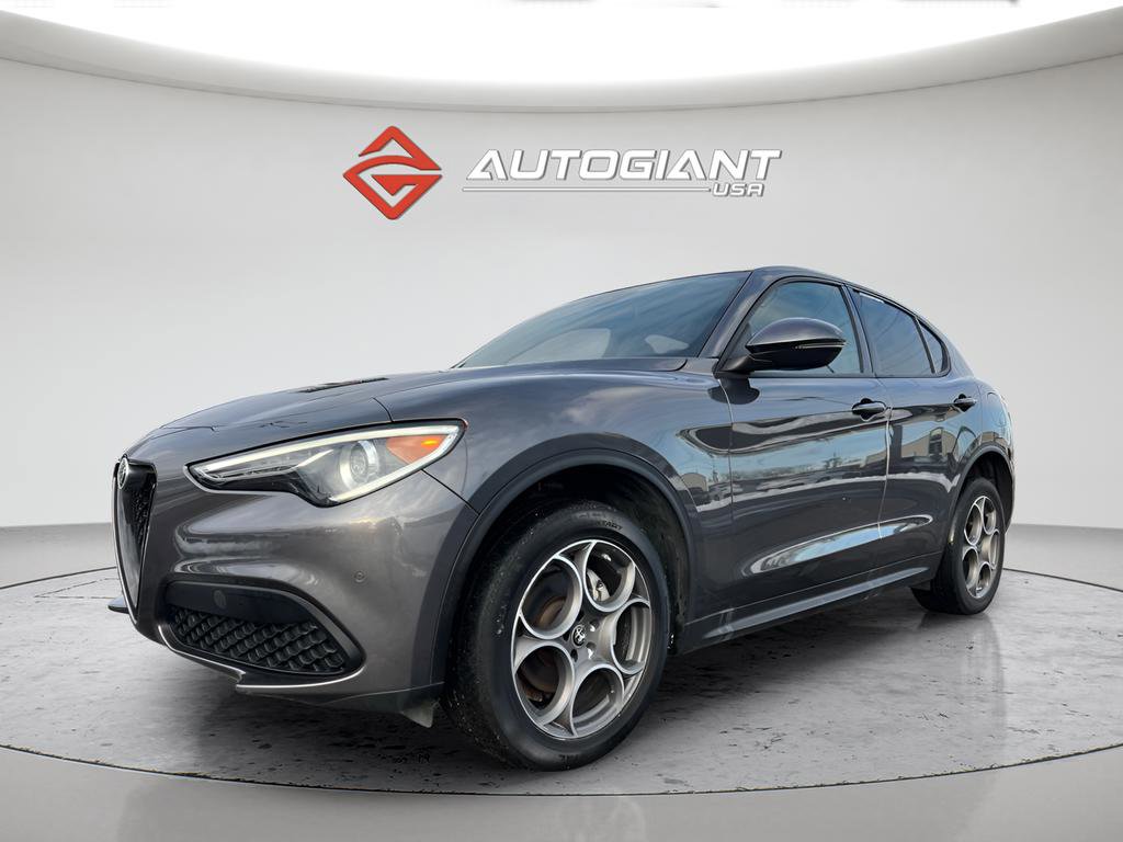 Used 2023 Alfa Romeo Stelvio Sprint RWD image 14