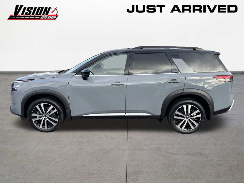 New 2025 Nissan Pathfinder Platinum w/ Cargo Package image 8