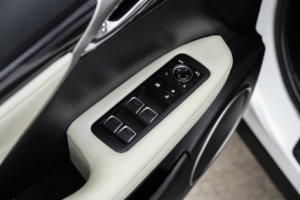 Used 2021 Lexus RX 450h AWD w/ Luxury Package image 51