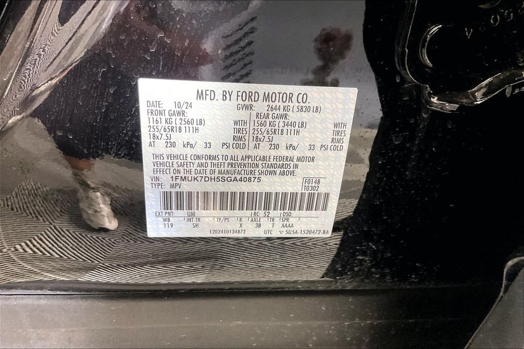 Used 2025 Ford Explorer Active w/ Active Comfort Package RWD image 41