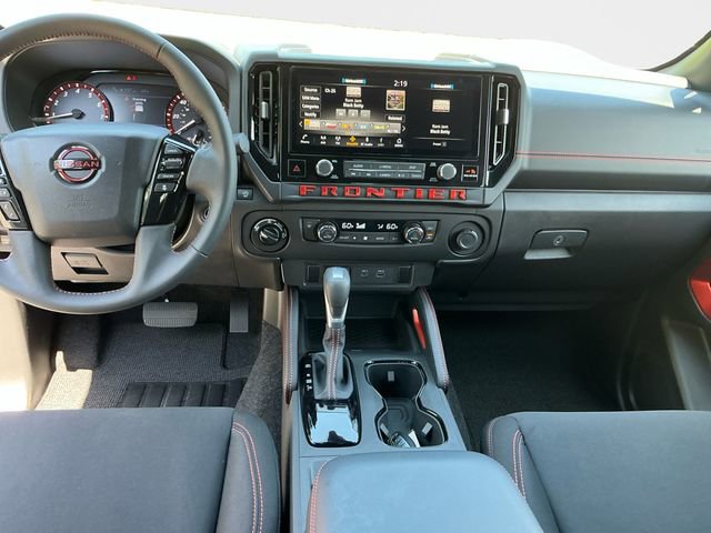 Used 2025 Nissan Frontier PRO-4X image 11