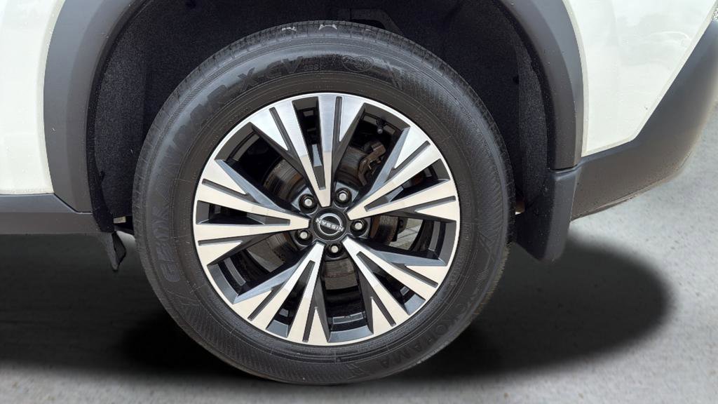 Certified 2023 Nissan Rogue SV AWD/4WD image 25