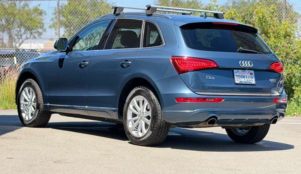 Used 2016 Audi Q5 2.0T Premium Plus w/ Technology Package AWD/4WD image 5