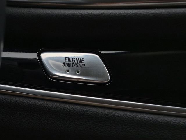 Used 2023 Buick Enclave Avenir w/ Avenir Technology Package FWD image 40