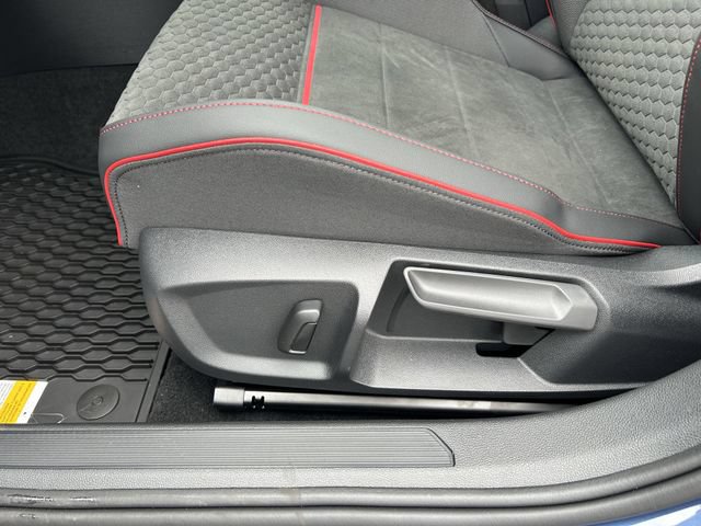New 2026 Volkswagen GTI SE FWD image 22
