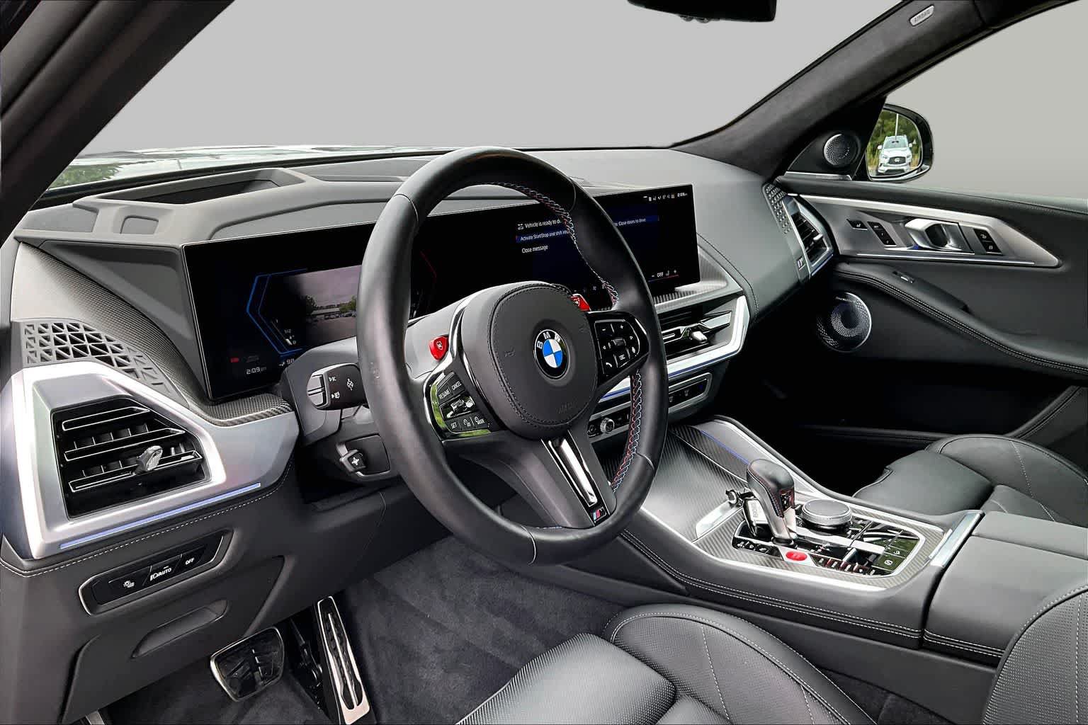 Used 2024 BMW XM AWD/4WD image 34