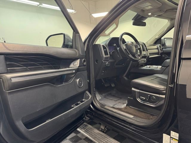 Used 2021 Ford Expedition Max Platinum AWD/4WD image 10