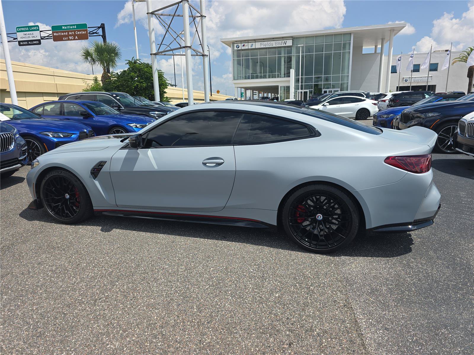 Used 2023 BMW M4 CSL RWD image 6