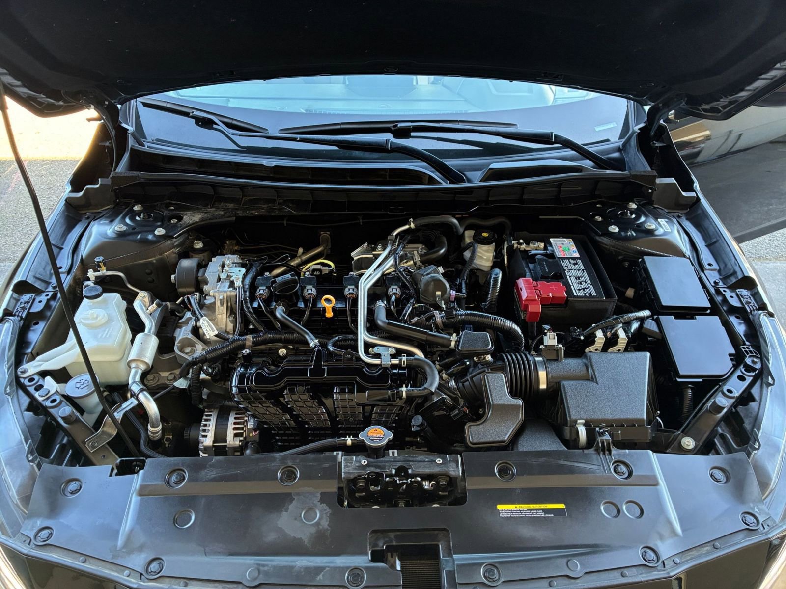 Used 2025 Nissan Altima 2.5 SV image 33