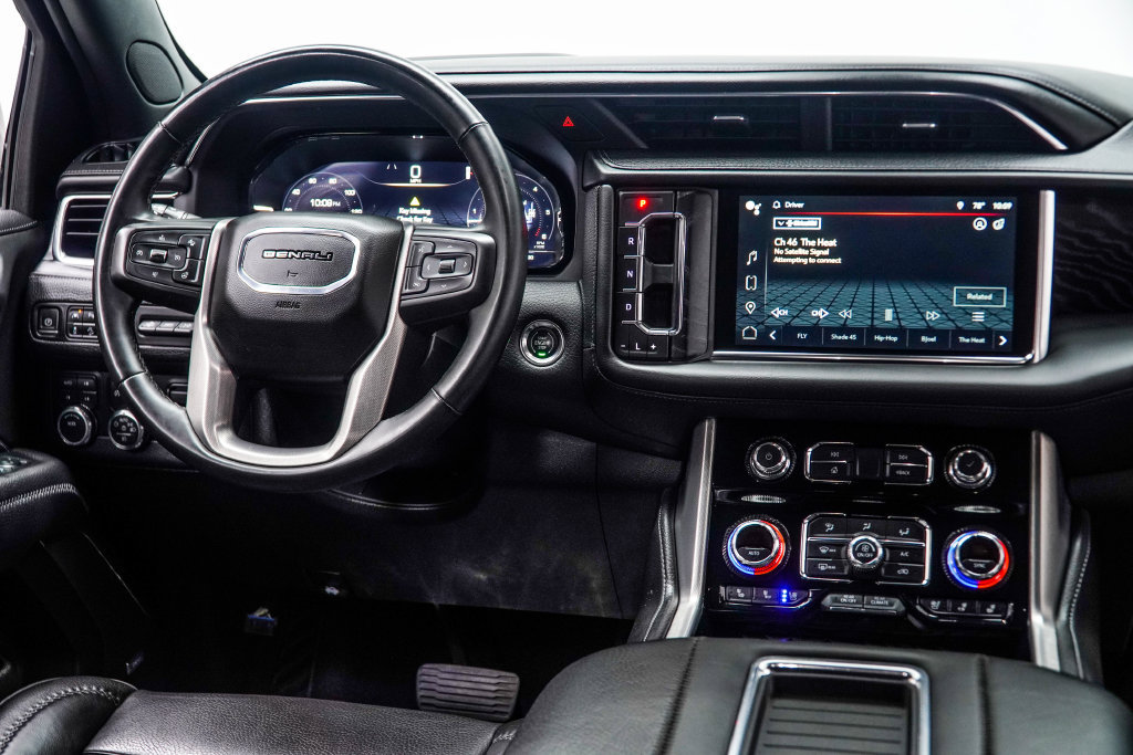 Used 2023 GMC Yukon Denali AWD/4WD image 20