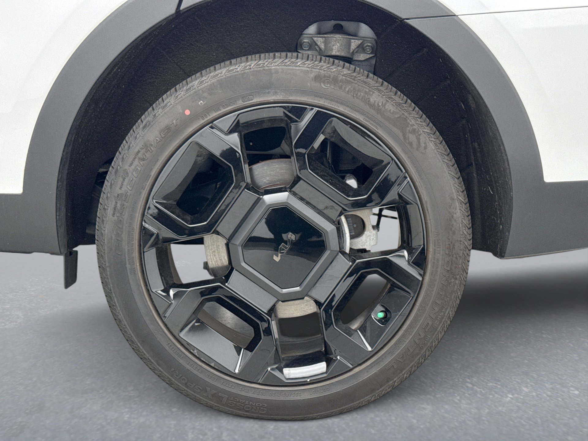 Used 2025 Kia Sorento SX image 28