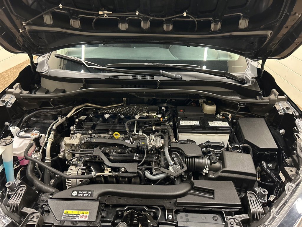 Used 2024 Toyota Corolla Cross LE image 12