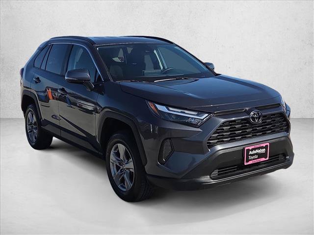 Used 2024 Toyota RAV4 XLE FWD image 3