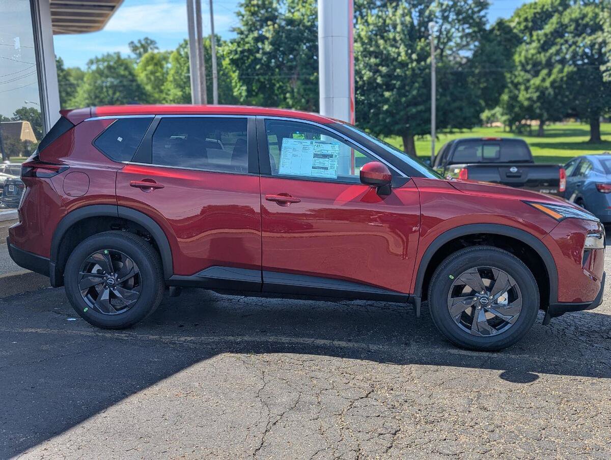 New 2026 Nissan Rogue SV AWD/4WD image 6