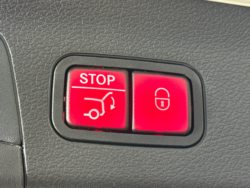 Certified 2024 Mercedes-Benz GLS 450 4MATIC image 20