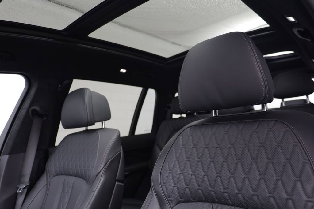 Certified 2024 BMW X7 M60i w/ Executive Package image 14