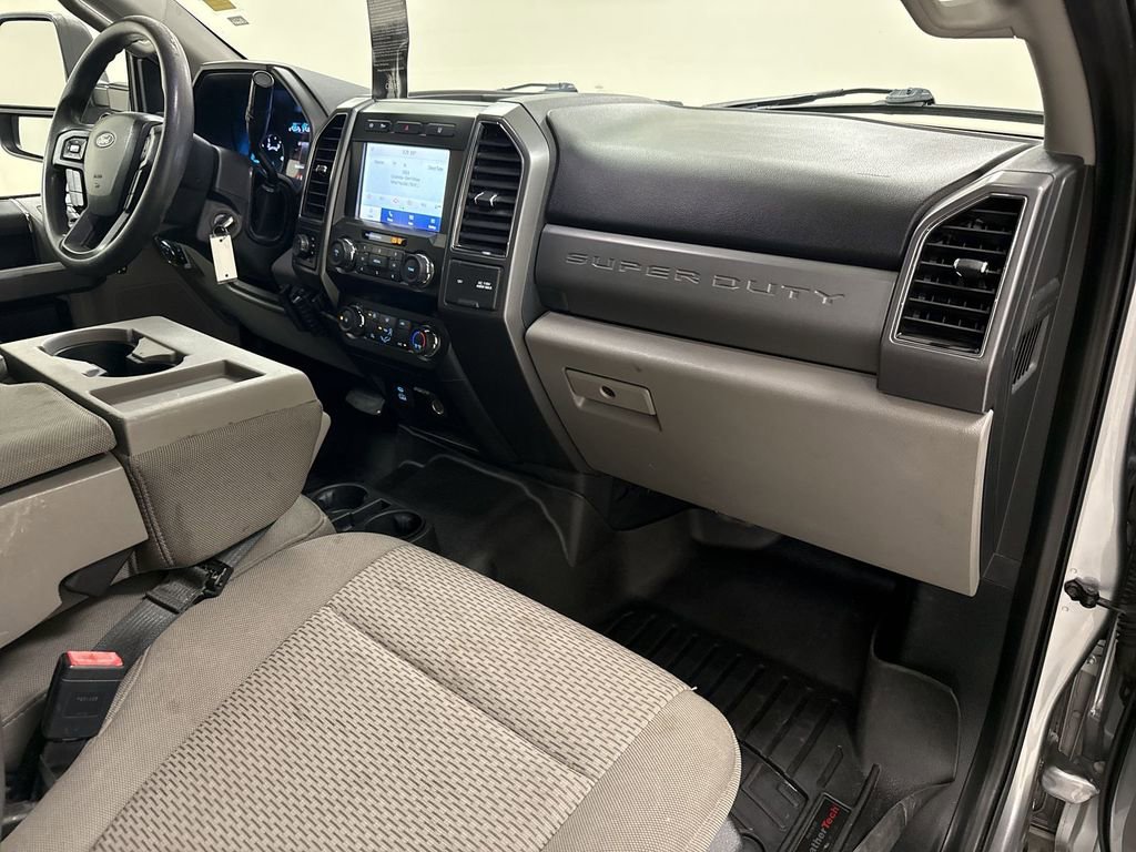 Used 2020 Ford F250 XLT image 30