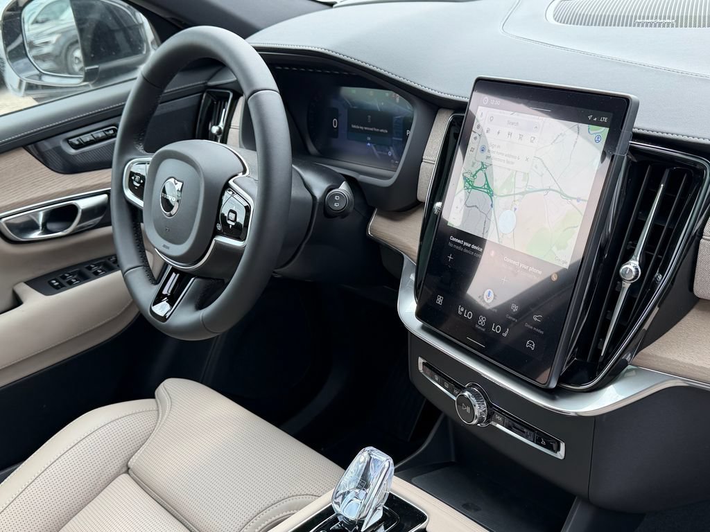 New 2026 Volvo XC90 T8 Ultra AWD/4WD image 7