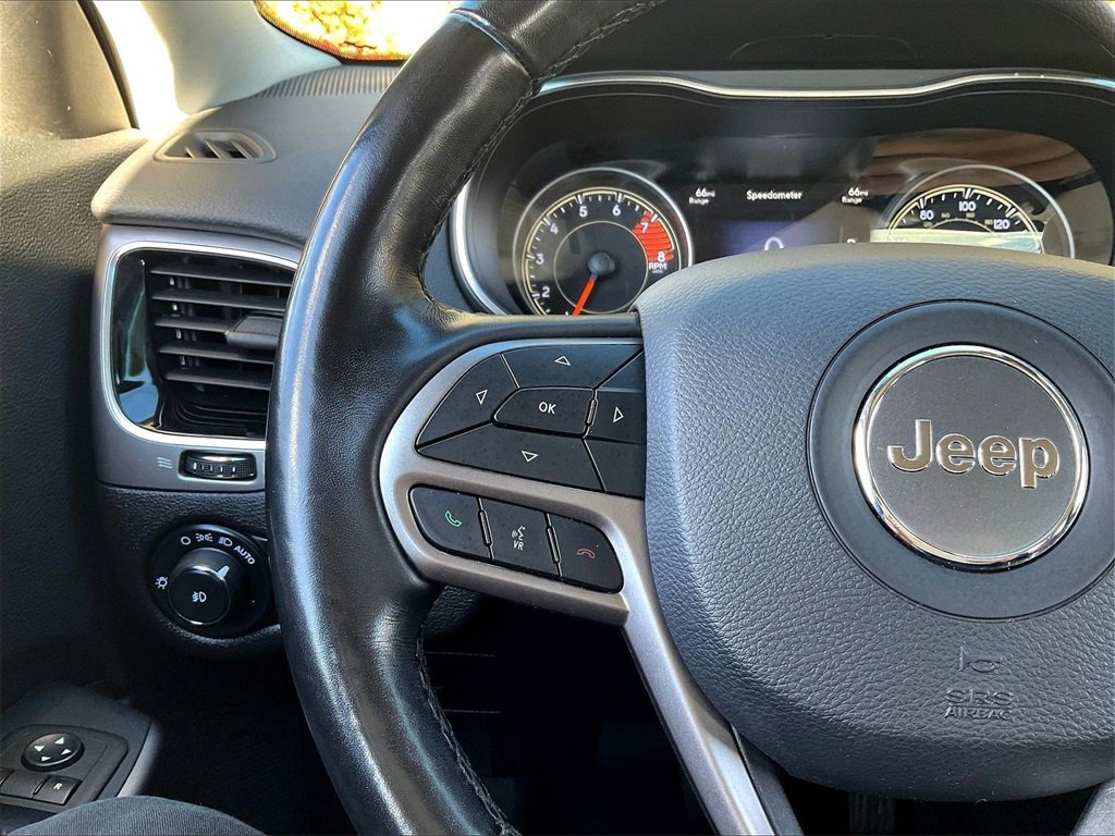 Used 2021 Jeep Cherokee Limited w/ Elite Package image 23