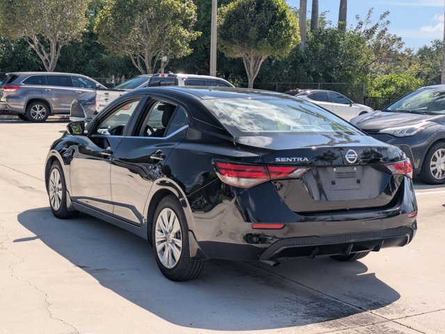 Used 2021 Nissan Sentra S image 7