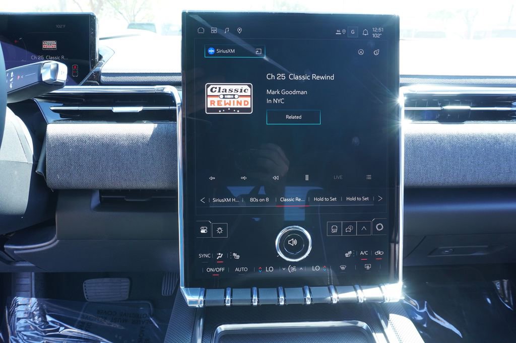 New 2026 GMC Sierra EV Elevation image 19