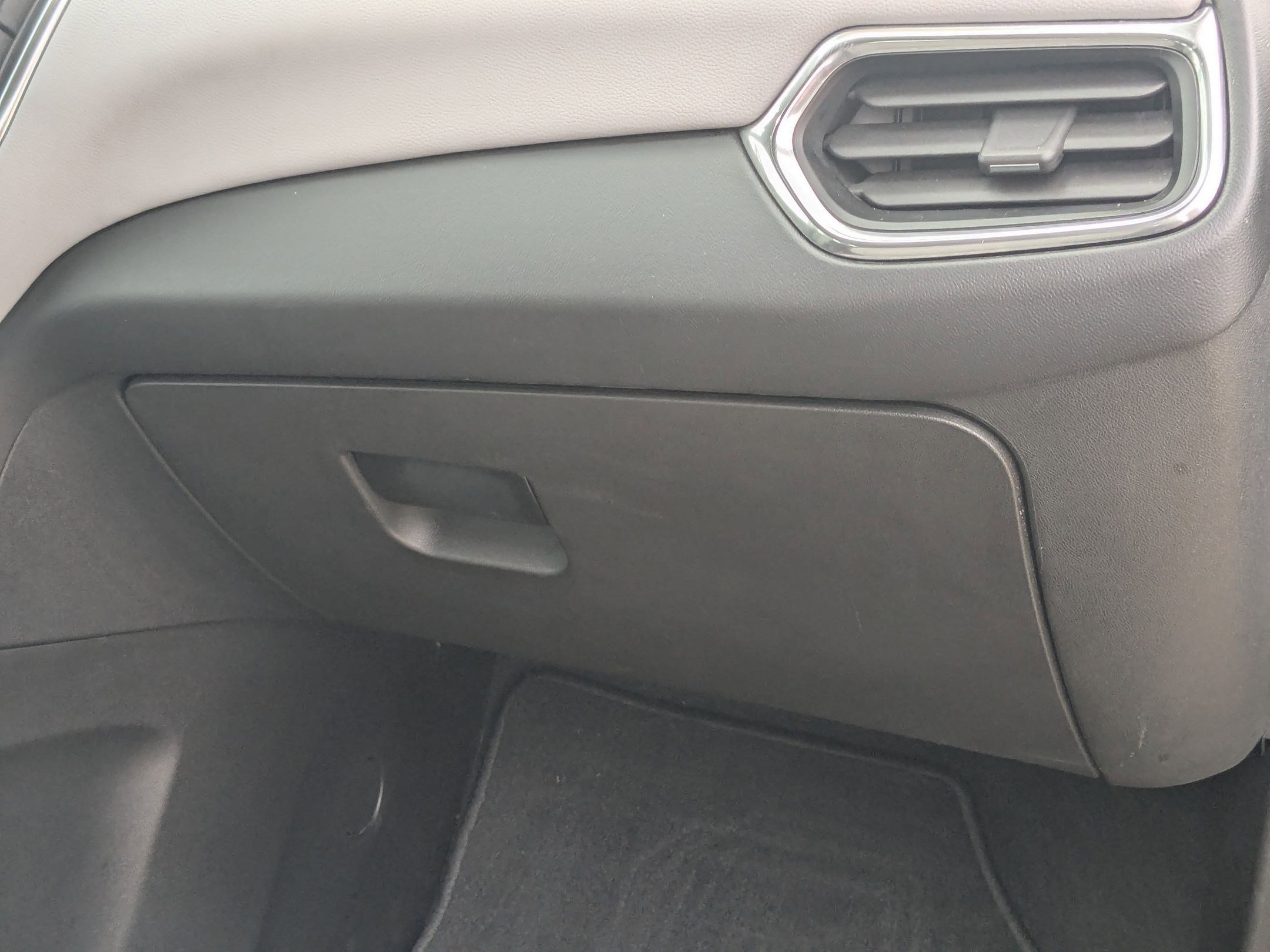 Used 2022 Chevrolet Equinox LS image 21