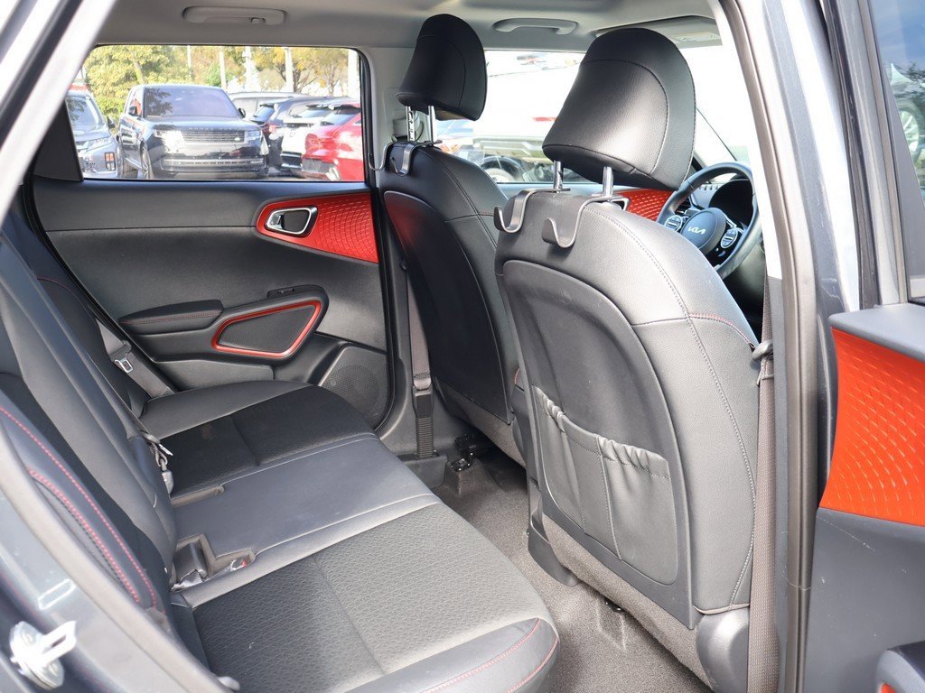 Used 2023 Kia Soul GT-Line w/ GT-Line Technology Package image 32