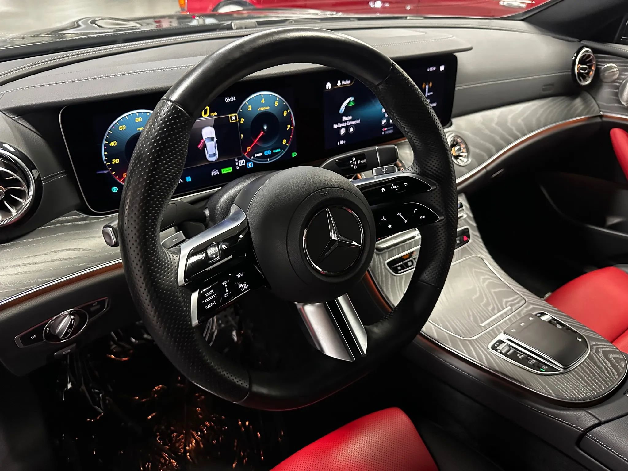 Used 2023 Mercedes-Benz E 450 Coupe image 9