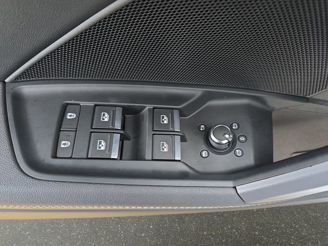 Used 2025 Audi A3 2.0T Premium w/ Convenience Package image 30