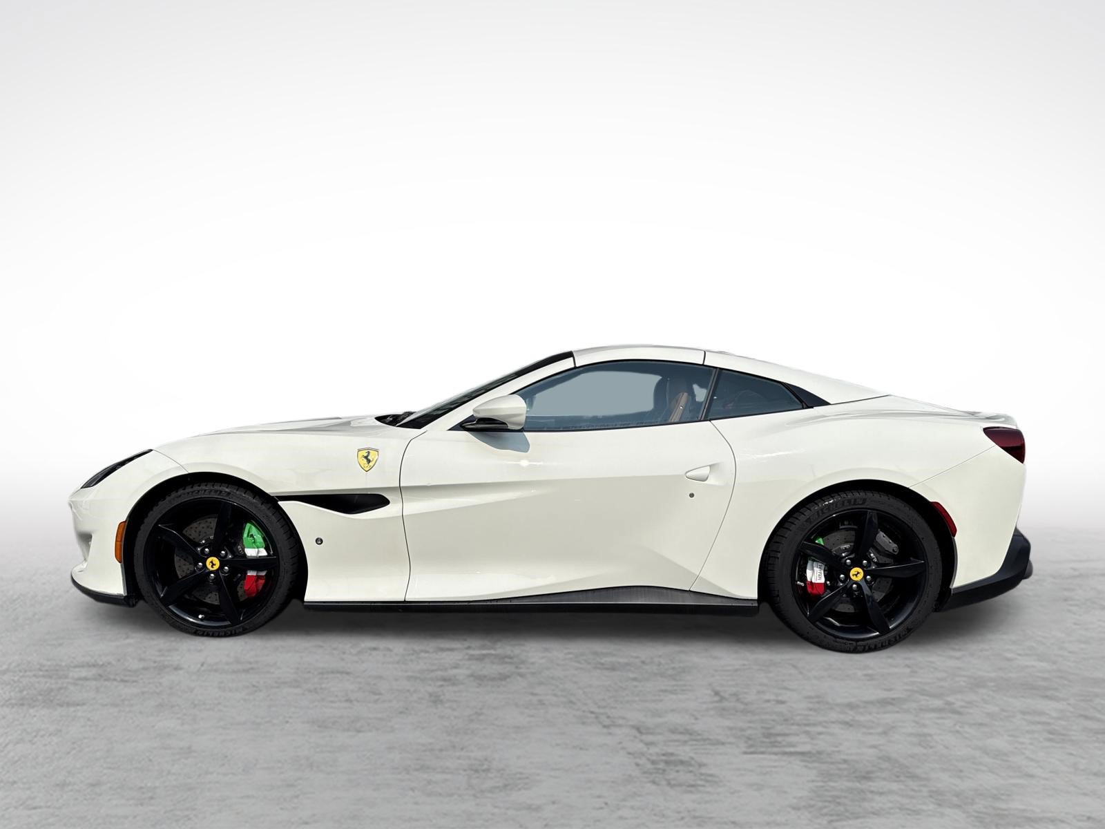 Used 2019 Ferrari Portofino RWD image 4