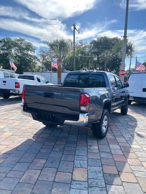 Used 2021 Toyota Tacoma SR5 image 17