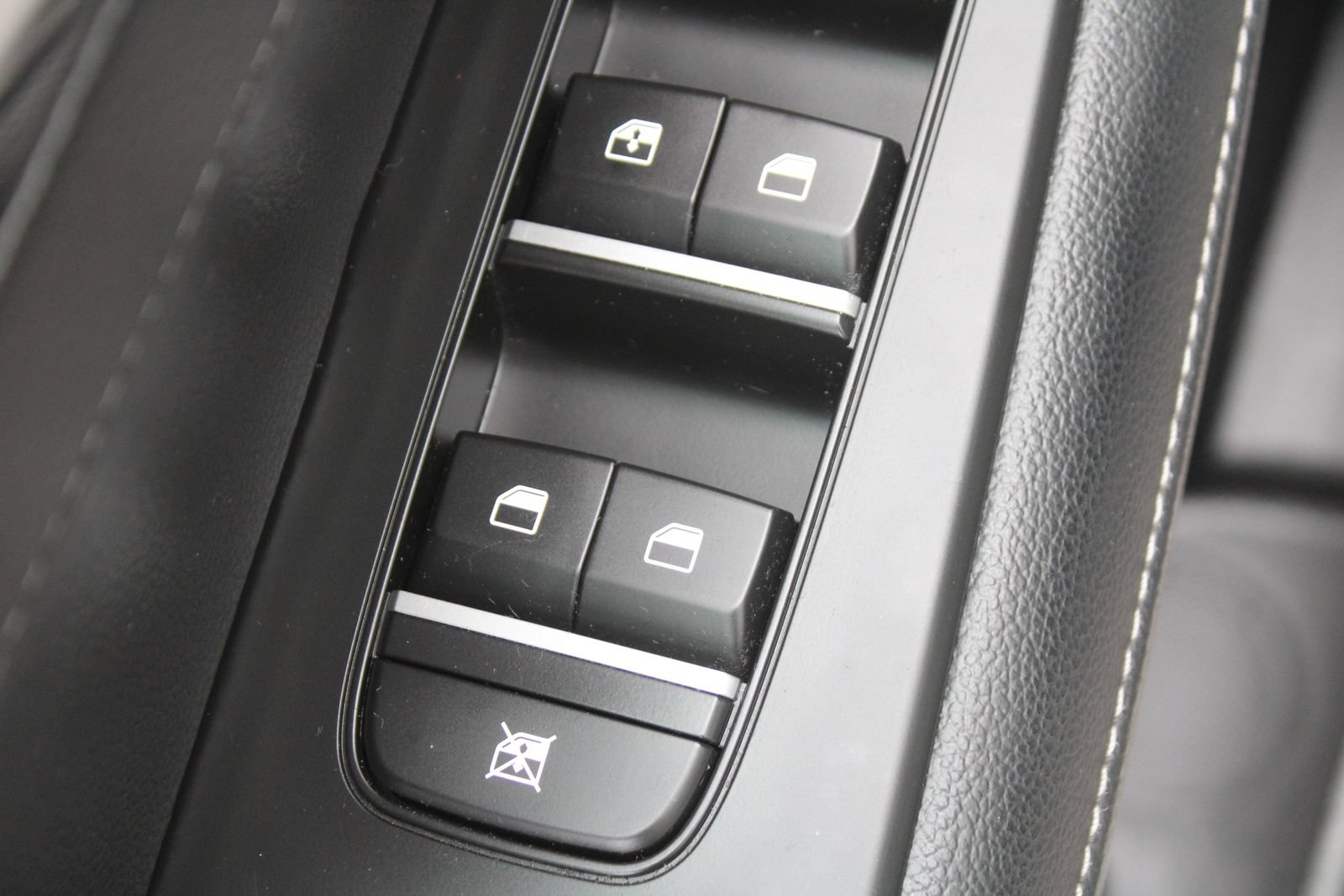 Certified 2024 Kia Forte GT-Line w/ GT-Line Premium Package FWD image 19