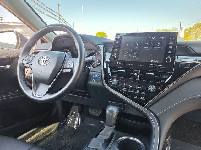 Used 2022 Toyota Camry SE w/ Audio Upgrade Package FWD image 13