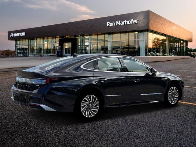 New 2026 Hyundai Sonata Limited image 8