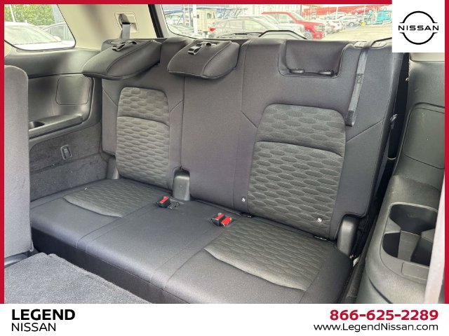 Used 2024 Nissan Pathfinder S AWD/4WD image 13