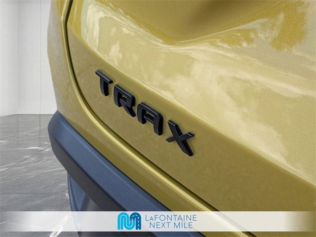 Used 2024 Chevrolet Trax RS w/ Sunroof Package image 10