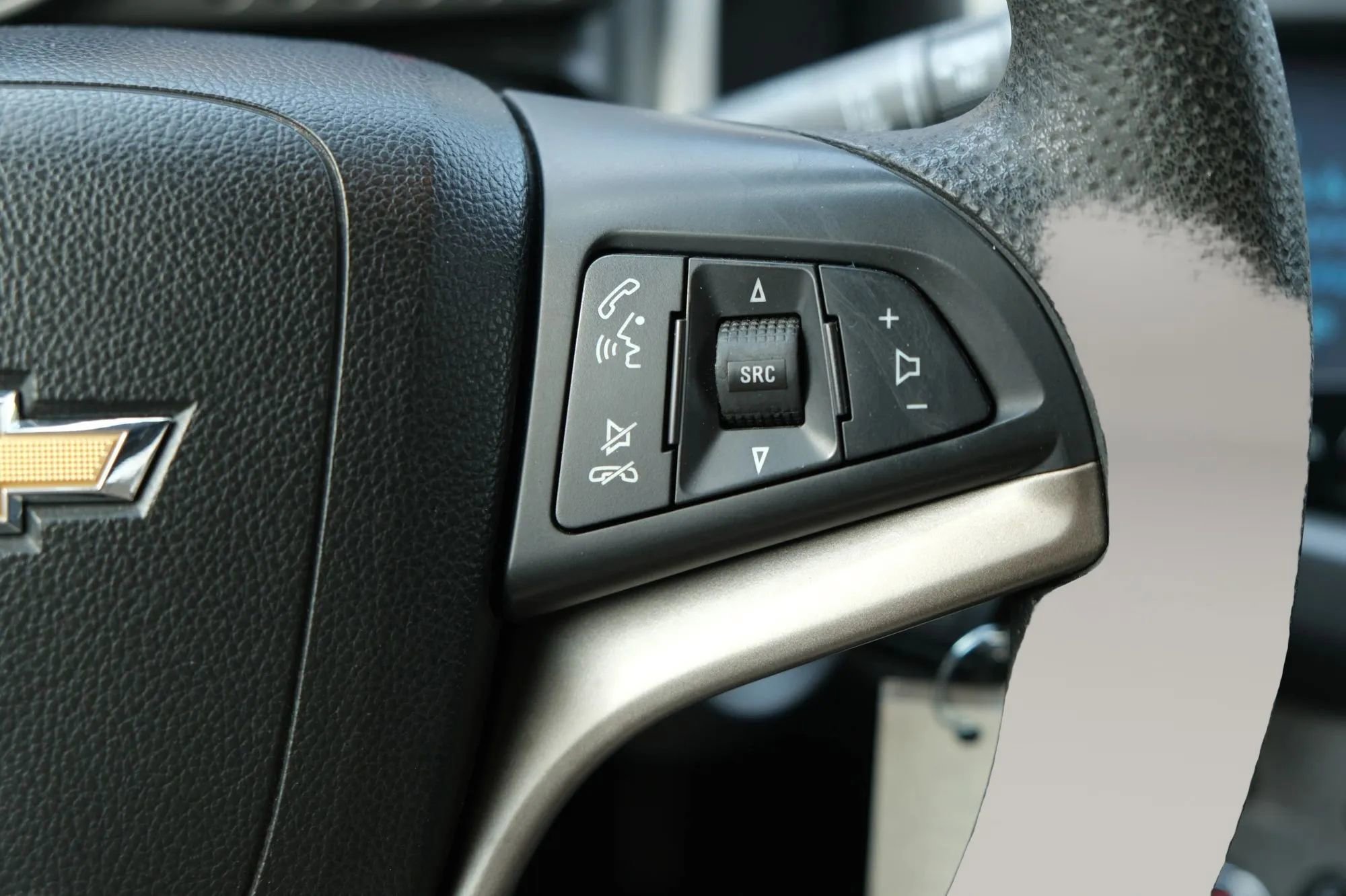 Used 2014 Chevrolet Sonic LT w/ Wheels and Fog Lamp Package image 33