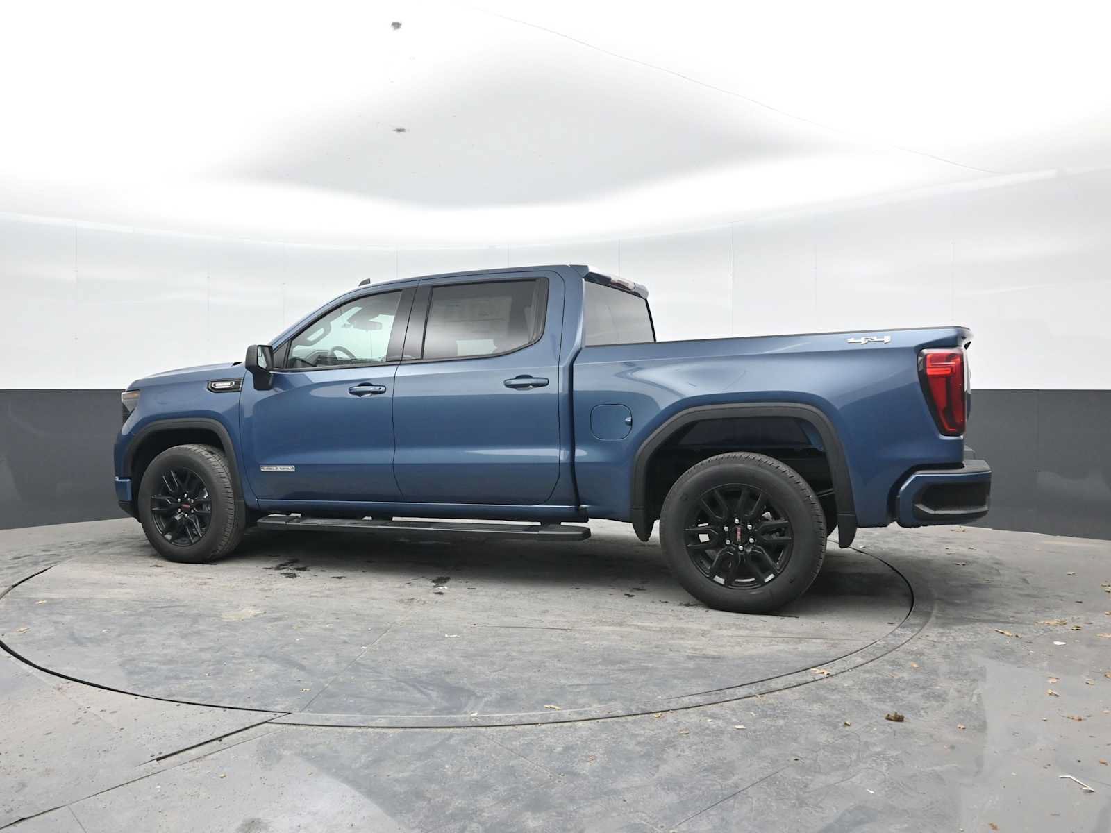 New 2026 GMC Sierra 1500 Elevation AWD/4WD image 3