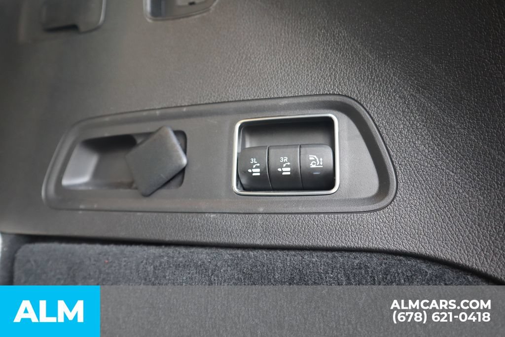 Used 2025 Mercedes-Benz GLS 450 4MATIC image 24